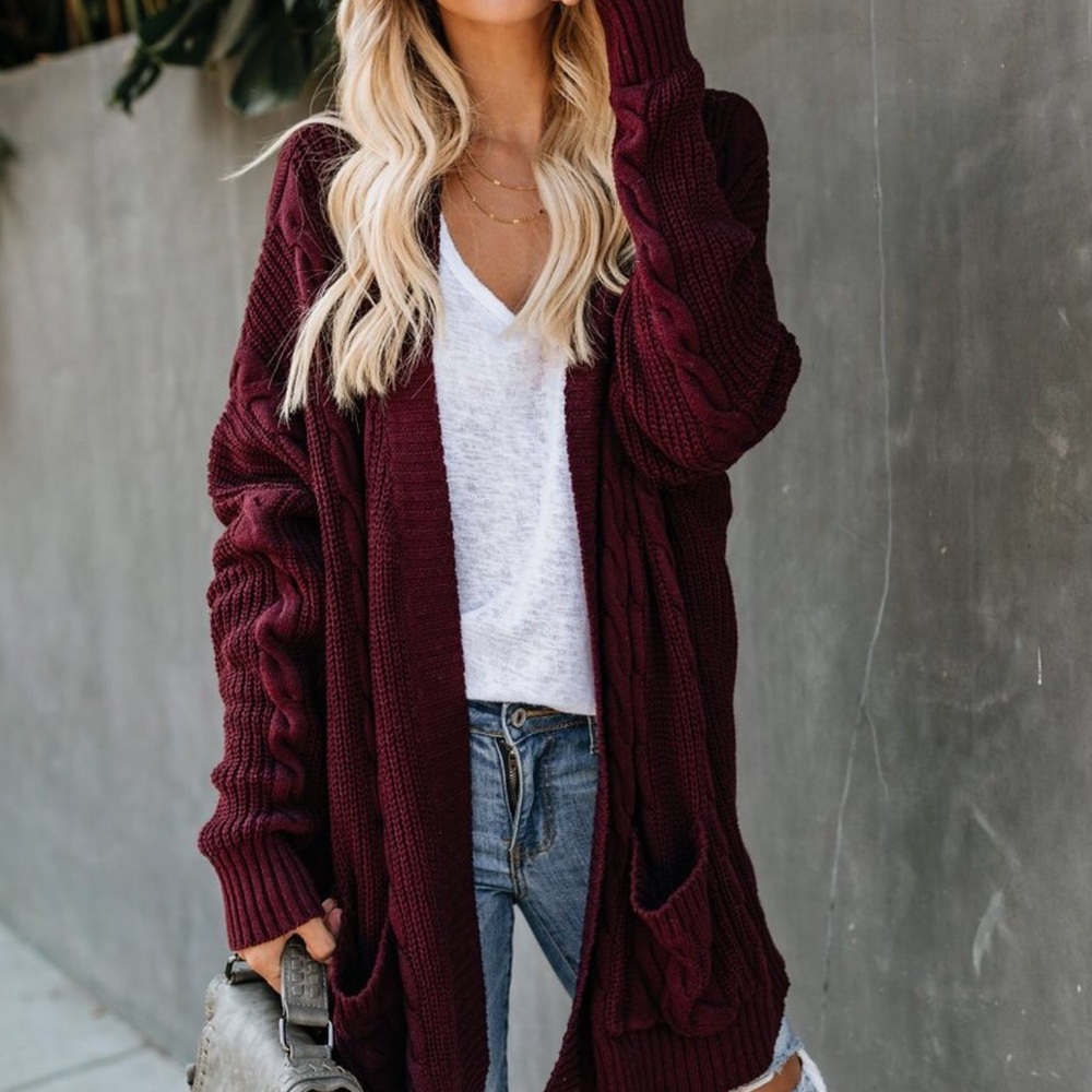 Cableknit Cardigan - Picture 3 of 8
